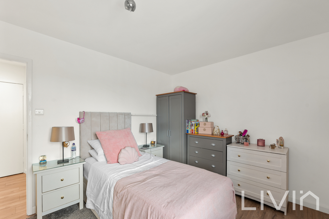 2 bed apartment for sale in Meadowbridge Court, Croydon  - Property Image 8