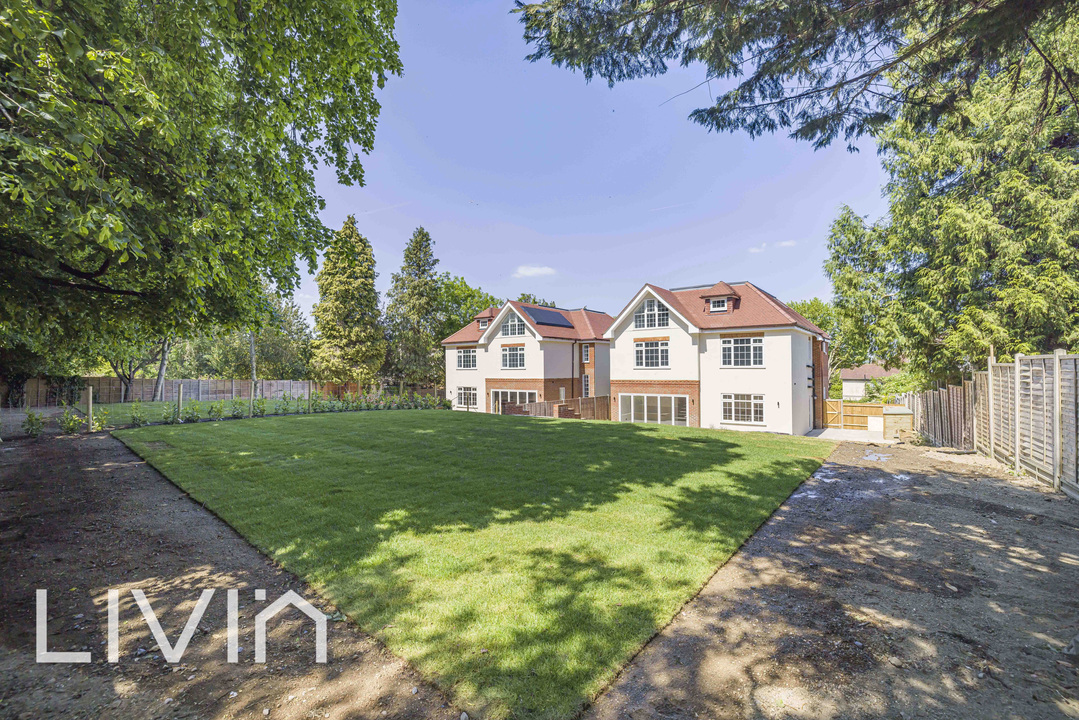 7 bed detached house for sale in Addiscombe Road, Croydon  - Property Image 9