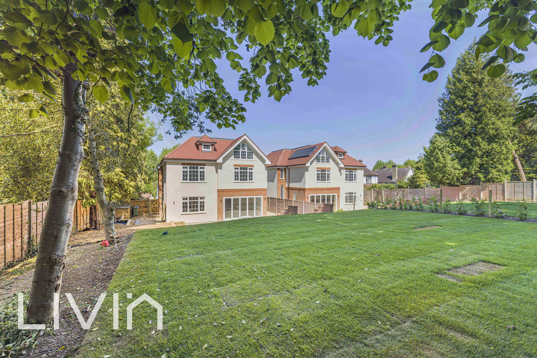 7 bed detached house for sale in Addiscombe Road, Croydon  - Property Image 10