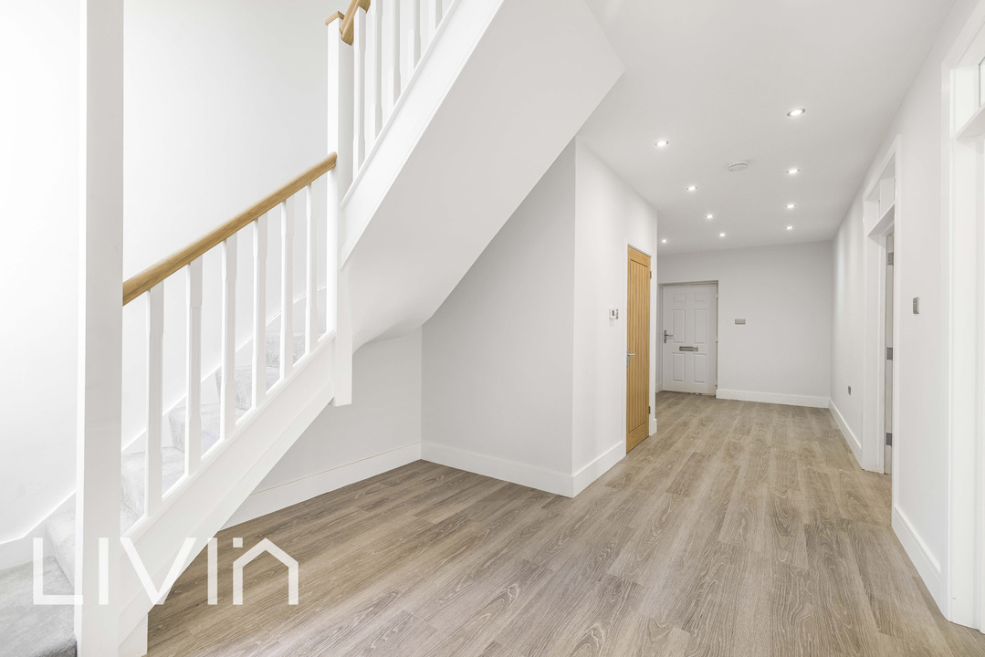 7 bed detached house for sale in Addiscombe Road, Croydon  - Property Image 12