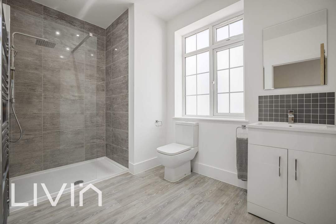7 bed detached house for sale in Addiscombe Road, Croydon  - Property Image 20