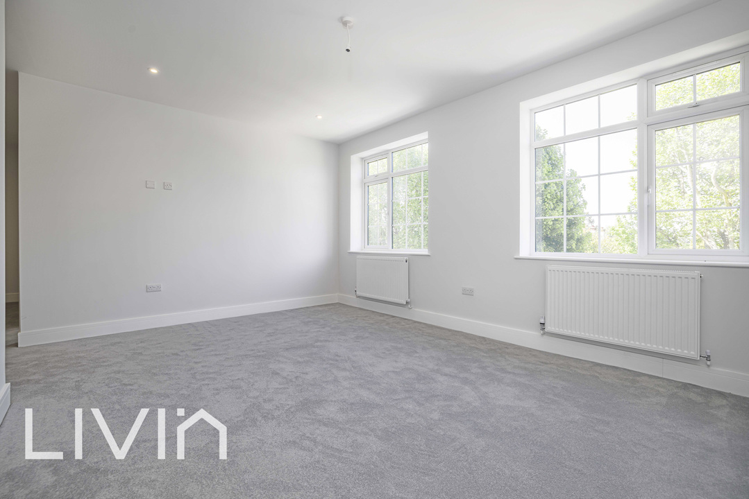 7 bed detached house for sale in Addiscombe Road, Croydon  - Property Image 21