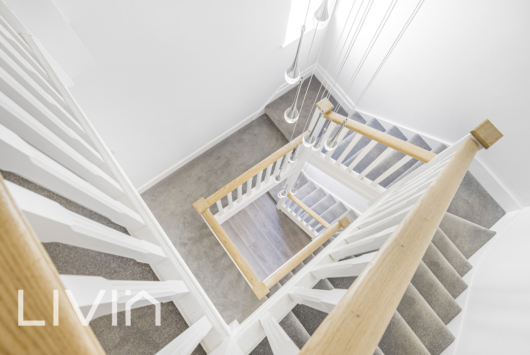 7 bed detached house for sale in Addiscombe Road, Croydon  - Property Image 13