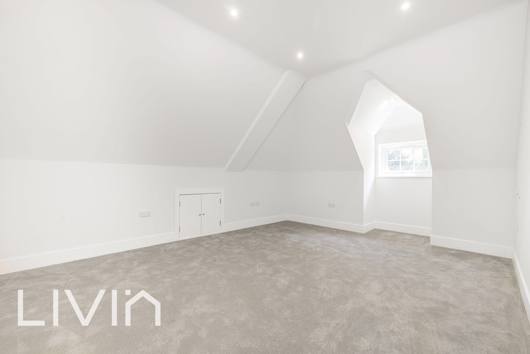 7 bed detached house for sale in Addiscombe Road, Croydon  - Property Image 24