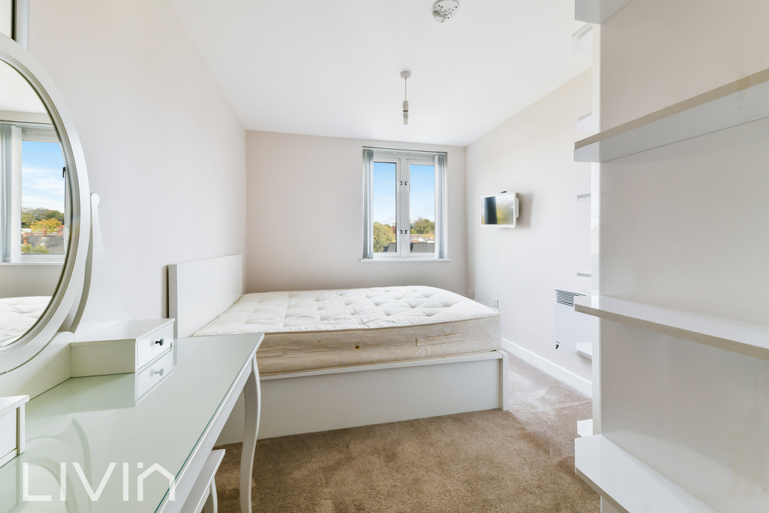 2 bed apartment to rent in Park Lane, Croydon 5