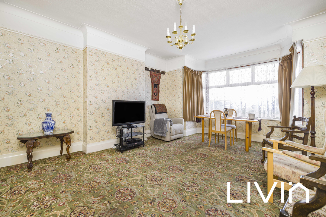 4 bed terraced house for sale in Shirley Road, Croydon  - Property Image 3