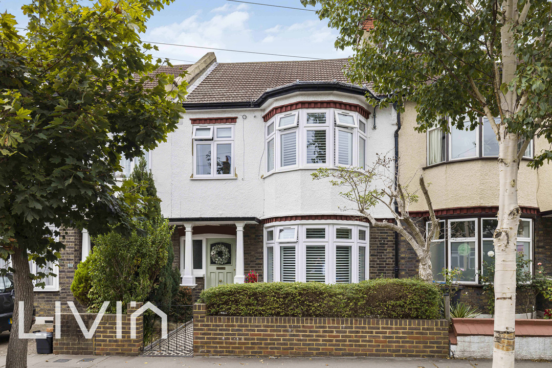 3 bed terraced house for sale in Kingscote Road, Croydon  - Property Image 1