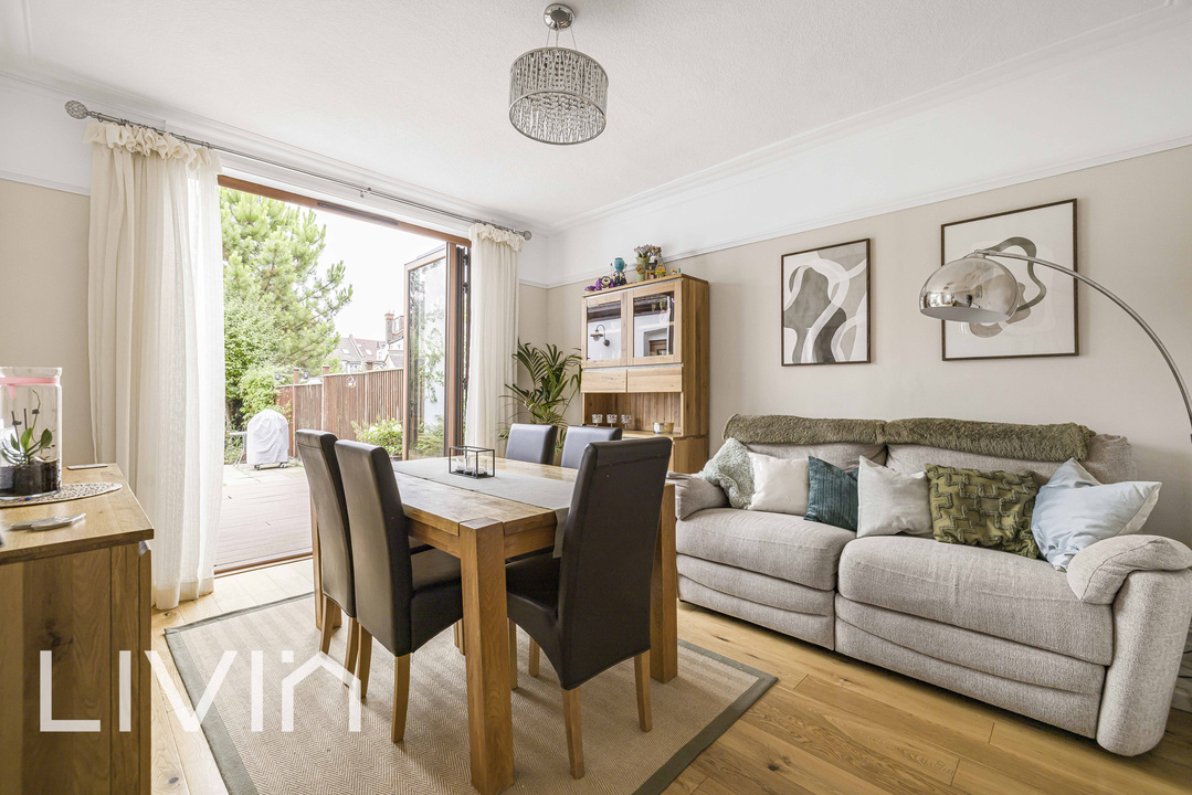 3 bed terraced house for sale in Kingscote Road, Croydon  - Property Image 3