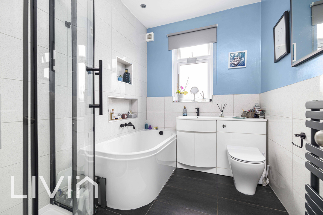 3 bed terraced house for sale in Kingscote Road, Croydon  - Property Image 12