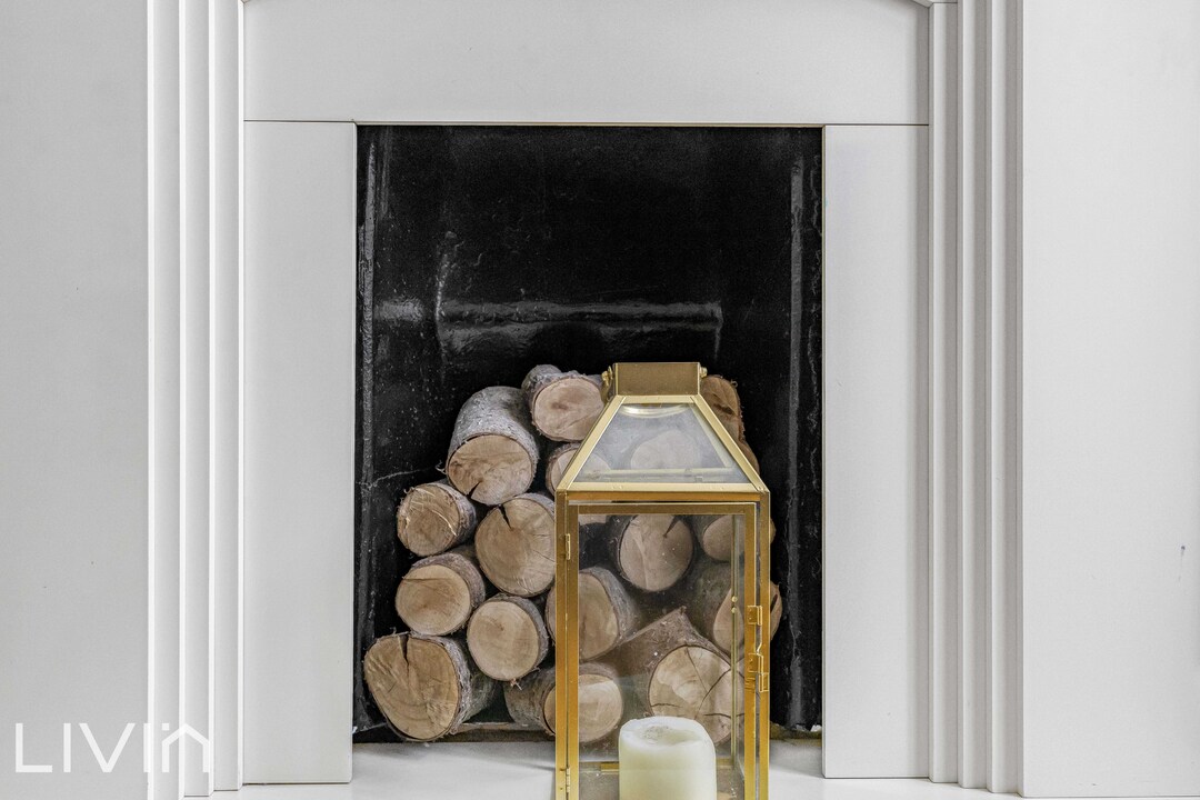 2 bed terraced house for sale in Warren Road, Croydon 4