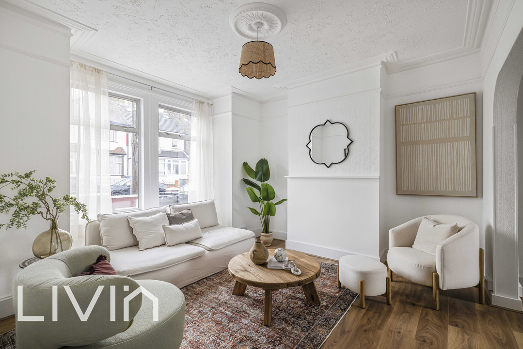 3 bed terraced house for sale in Grange Park Road, Thornton Heath 5