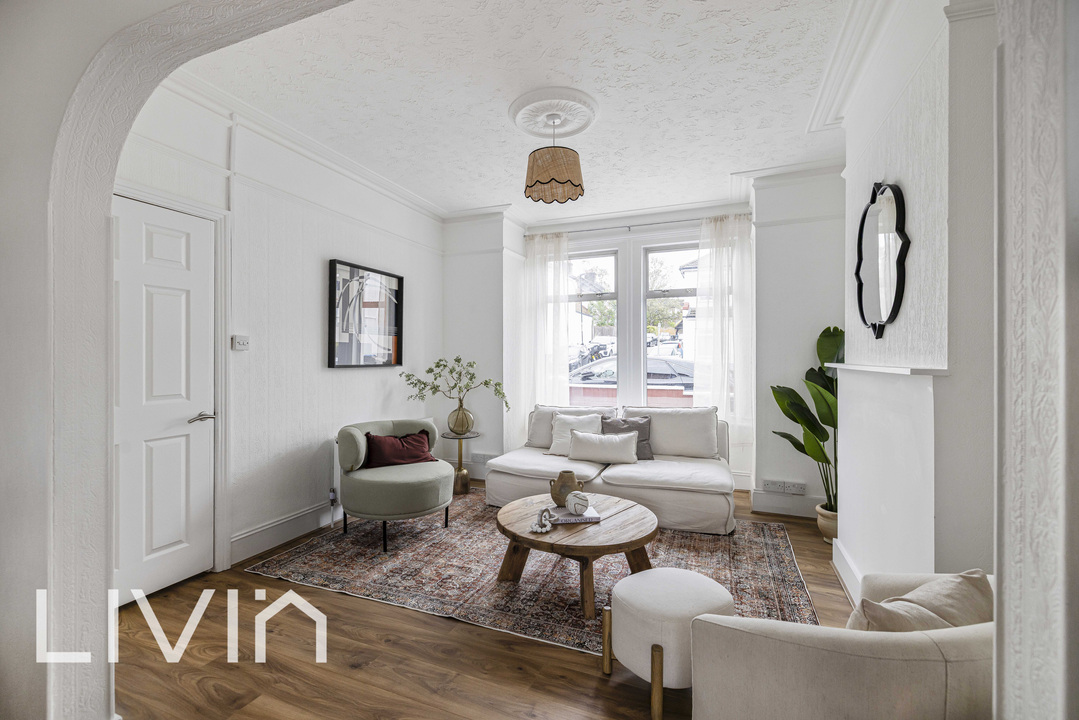 3 bed terraced house for sale in Grange Park Road, Thornton Heath 6