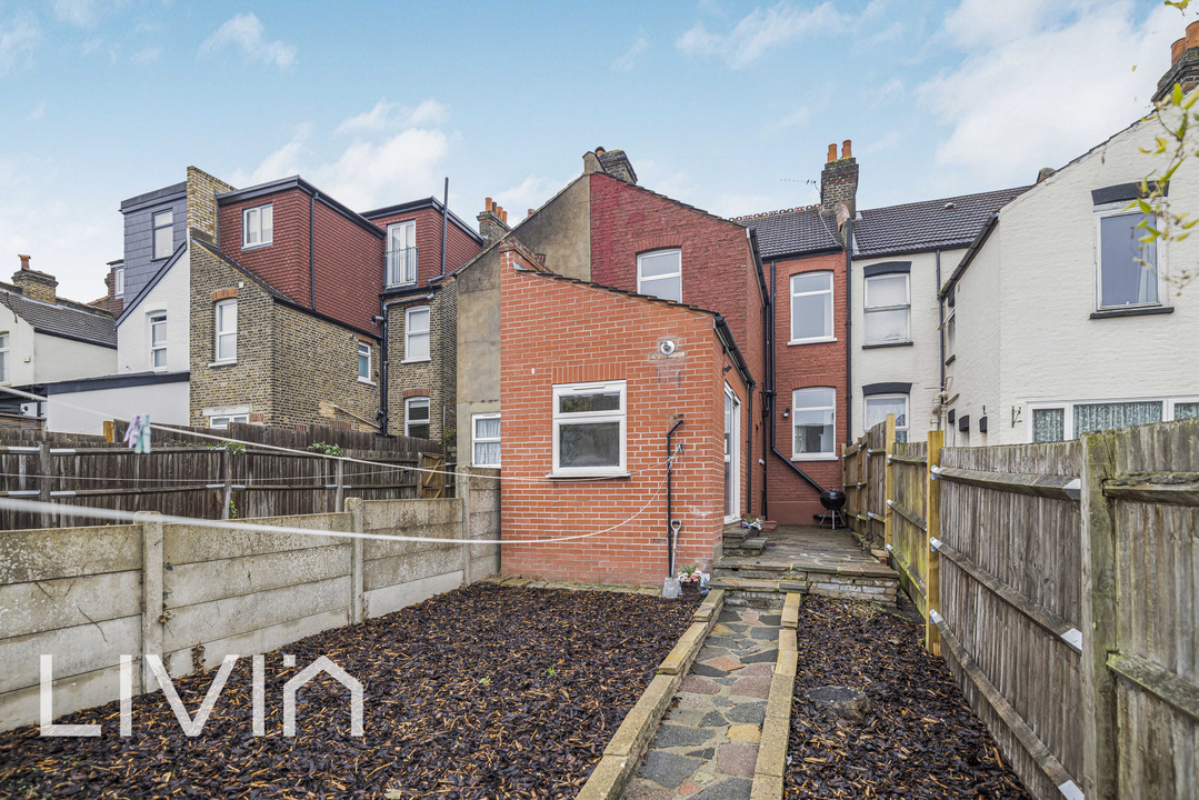3 bed terraced house for sale in Grange Park Road, Thornton Heath 12