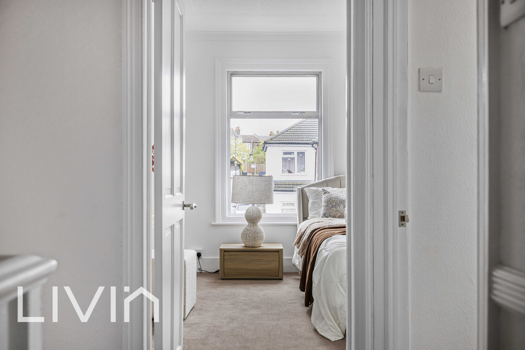 3 bed terraced house for sale in Grange Park Road, Thornton Heath 16