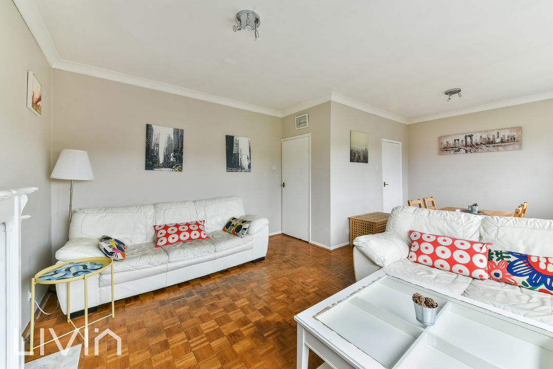 2 bed apartment to rent in Selsdon Road, South Croydon  - Property Image 3