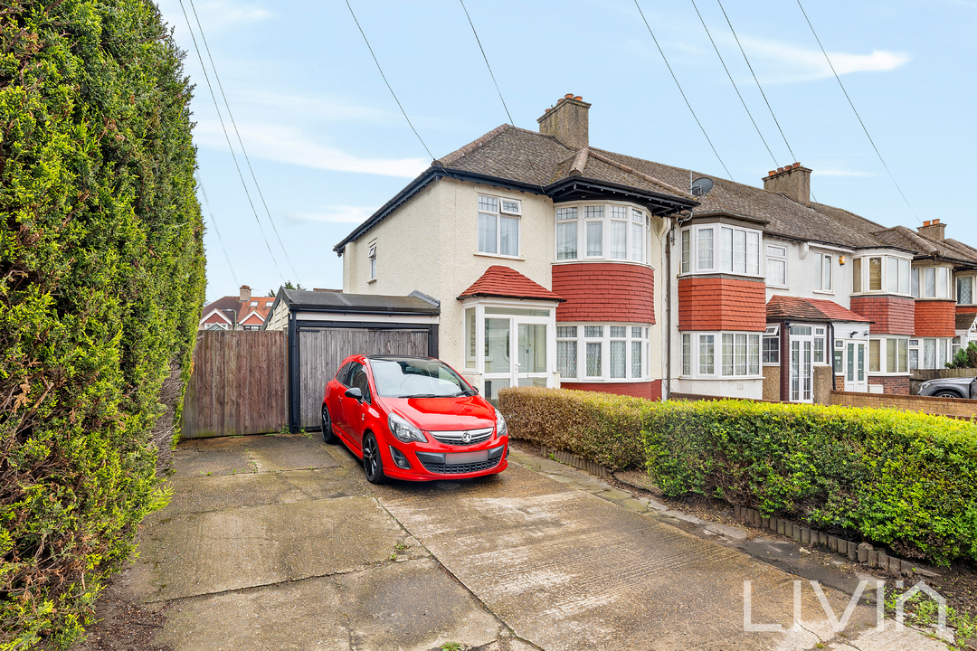 3 bed end of terrace house for sale in Beddington Lane, Croydon  - Property Image 17