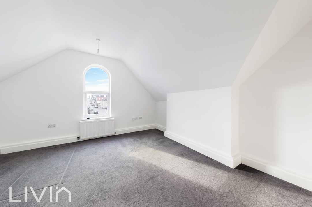 2 bed apartment to rent in Waddon Road, Croydon  - Property Image 5