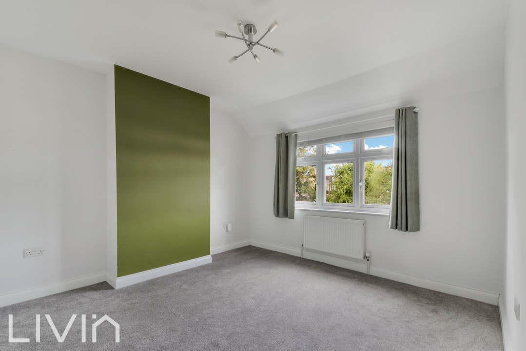 3 bed terraced house to rent in Morland Road, Croydon 7