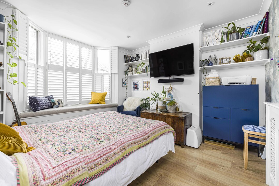 2 bed maisonette for sale in Davidson Road, Croydon  - Property Image 4