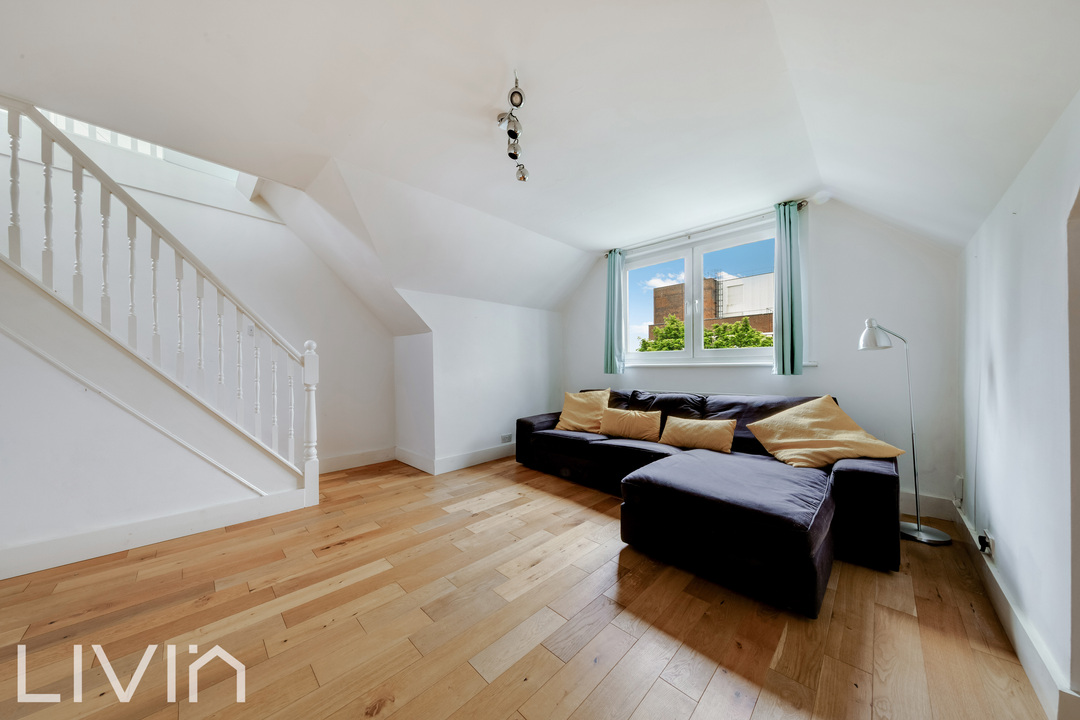 2 bed apartment to rent in Beech House Road, Croydon 1