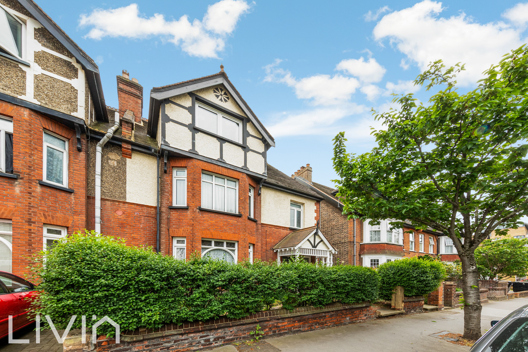 2 bed apartment to rent in Beech House Road, Croydon  - Property Image 1