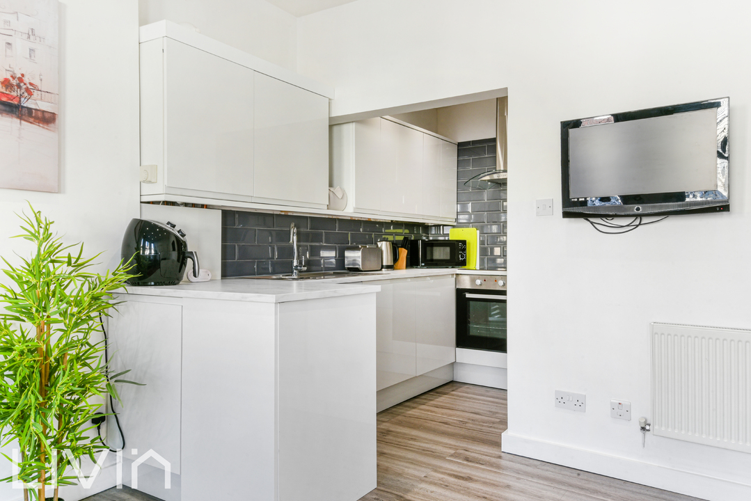 1 bed apartment for sale in Woodstock Road, Croydon  - Property Image 4