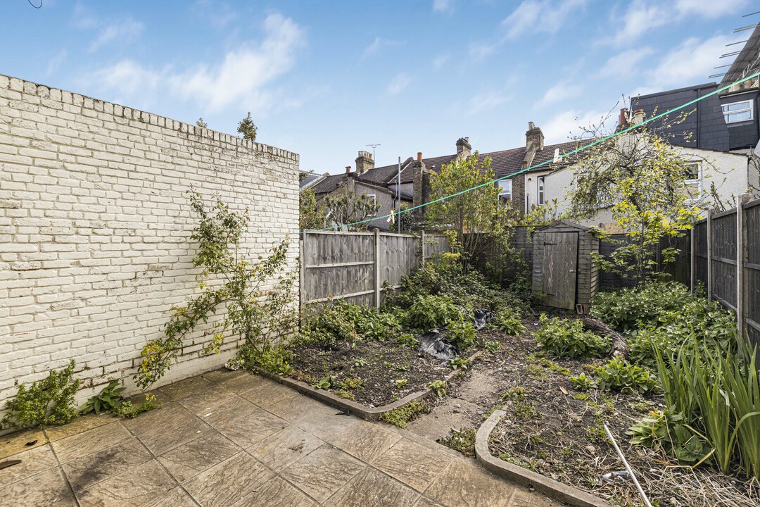 3 bed terraced house for sale in Selkirk Road, London  - Property Image 16