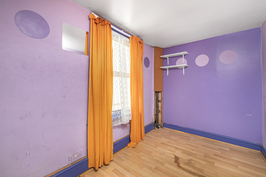 3 bed terraced house for sale in Selkirk Road, London  - Property Image 11