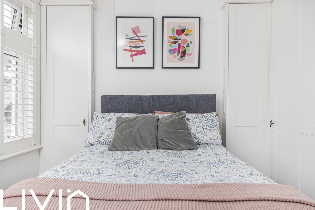 3 bed terraced house for sale in Percy Road, London 13