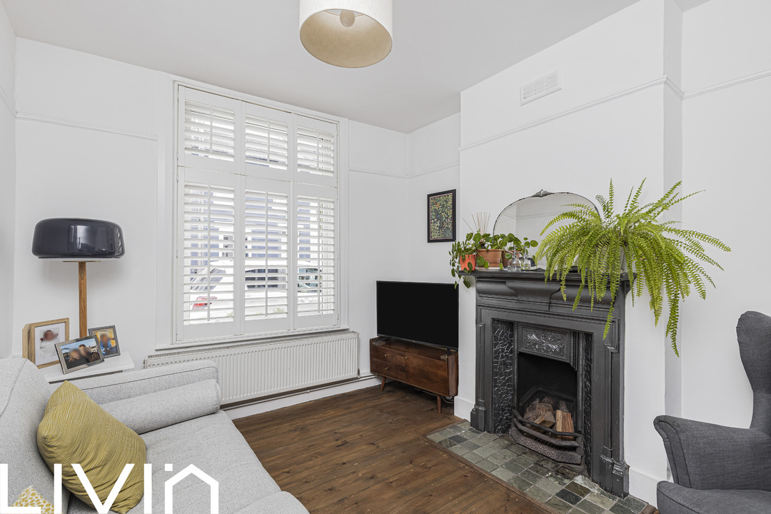 3 bed terraced house for sale in Percy Road, London 9