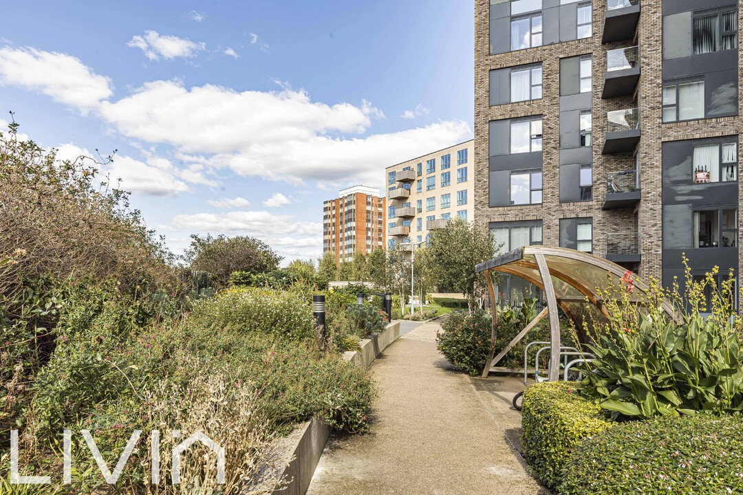 1 bed apartment for sale in Cherry Orchard Road, Croydon  - Property Image 13