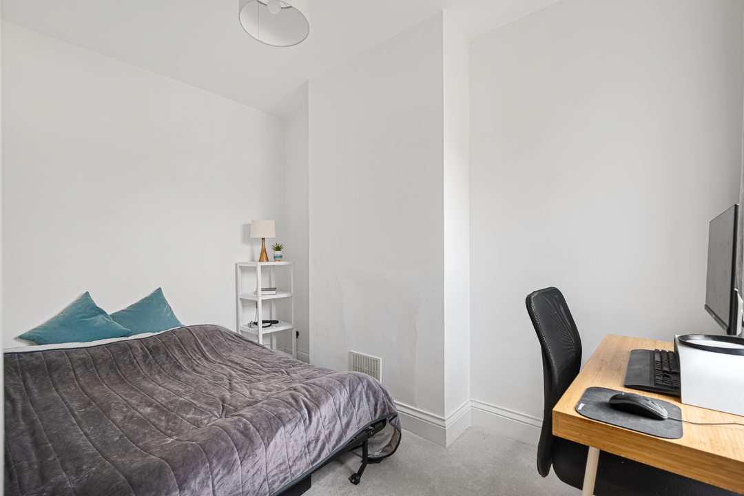 2 bed end of terrace house for sale in Ainsworth Road, Croydon 14
