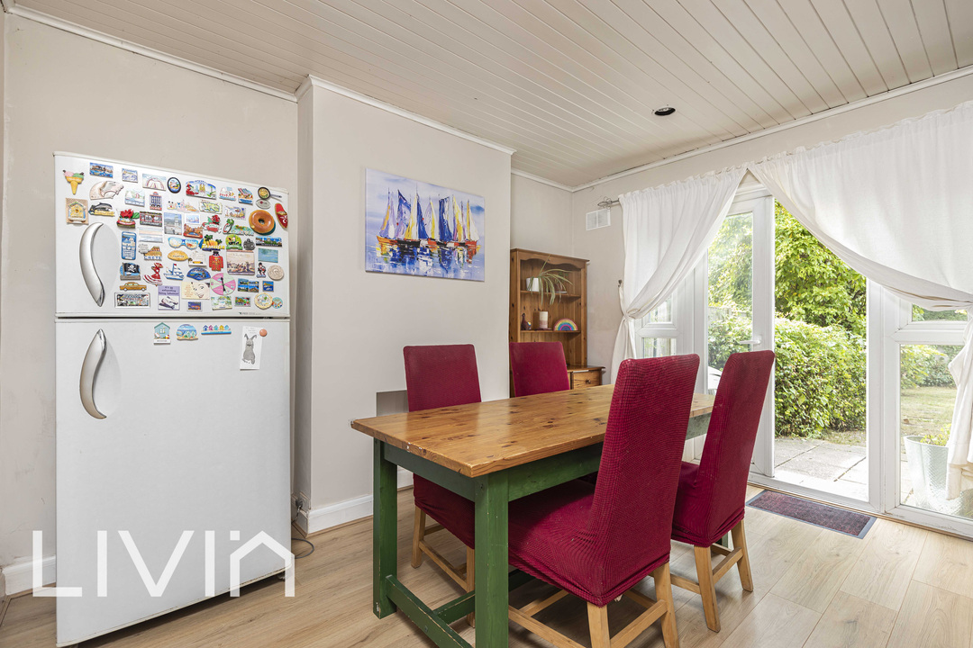 4 bed terraced house for sale in St. Olaves Walk, London  - Property Image 8