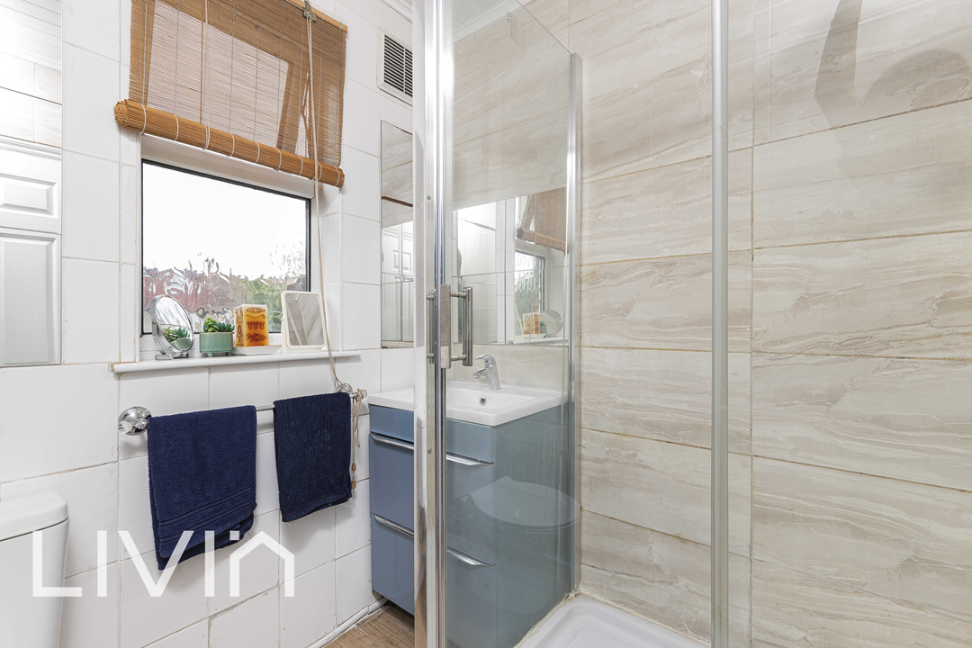4 bed terraced house for sale in St. Olaves Walk, London  - Property Image 12