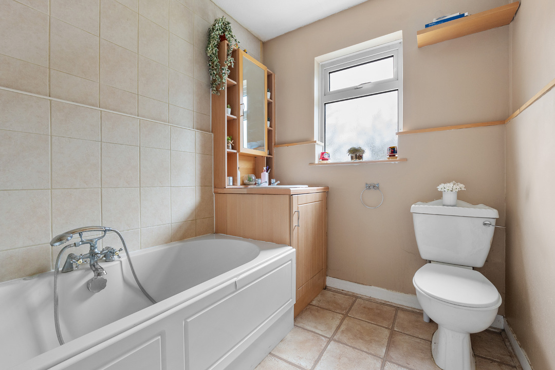 4 bed terraced house for sale in Verdayne Avenue, Shirley 7