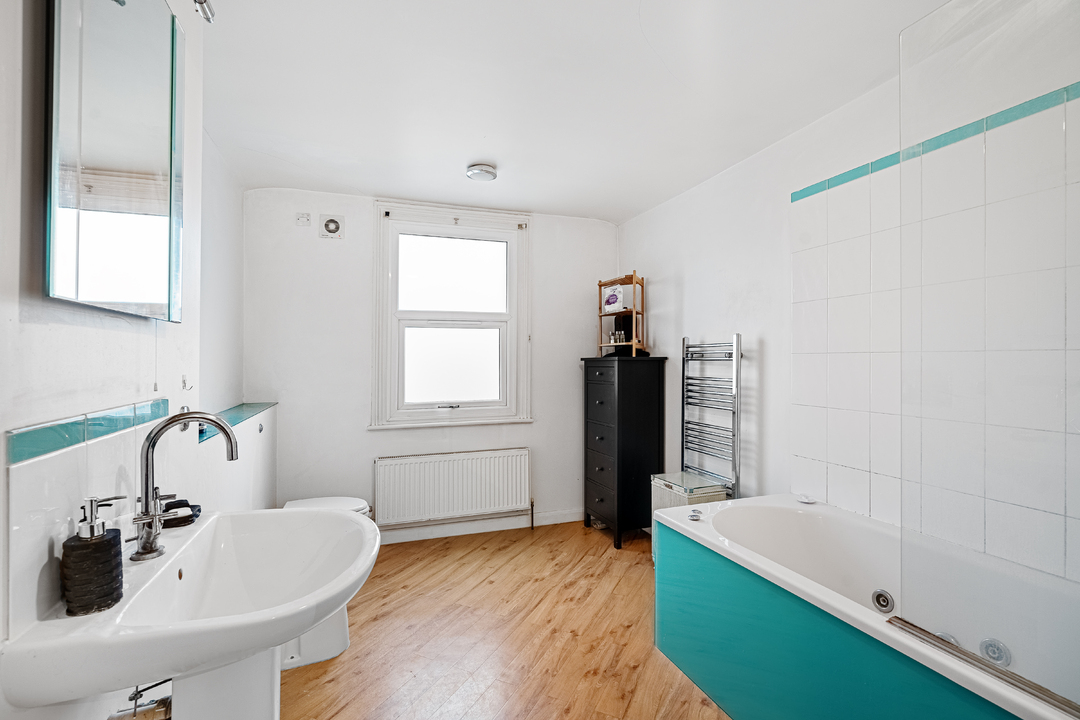 2 bed terraced house for sale in Tanfield Road, Croydon  - Property Image 4