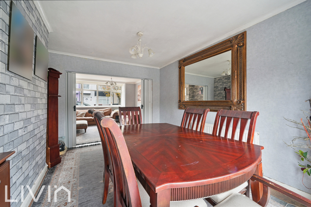 3 bed terraced house for sale in Alderton Road, Croydon  - Property Image 5