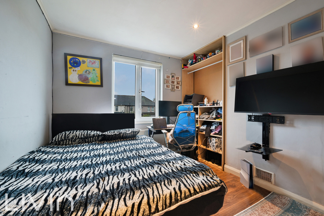 3 bed terraced house for sale in Alderton Road, Croydon 8