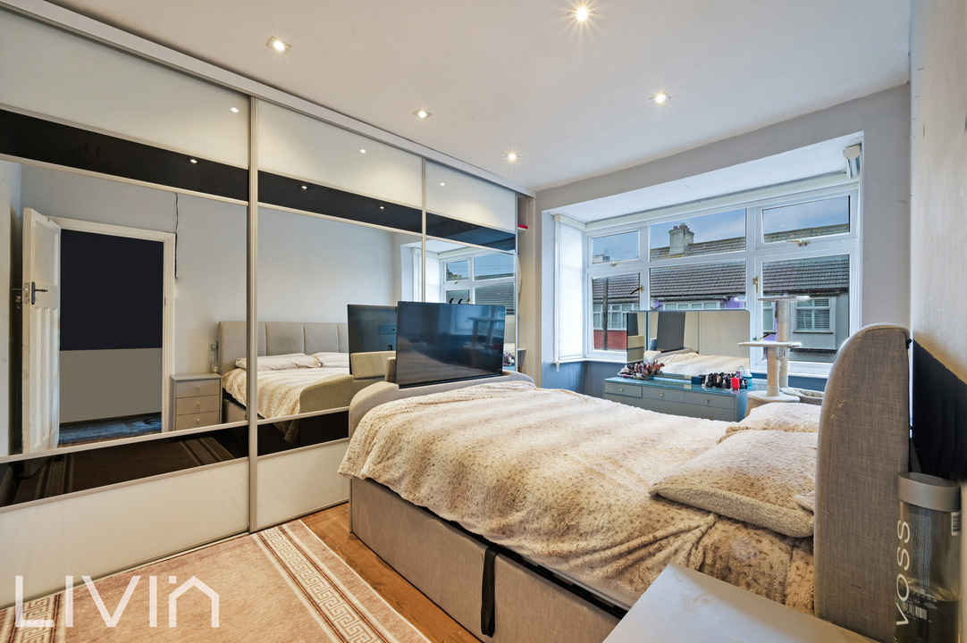 3 bed terraced house for sale in Alderton Road, Croydon  - Property Image 10