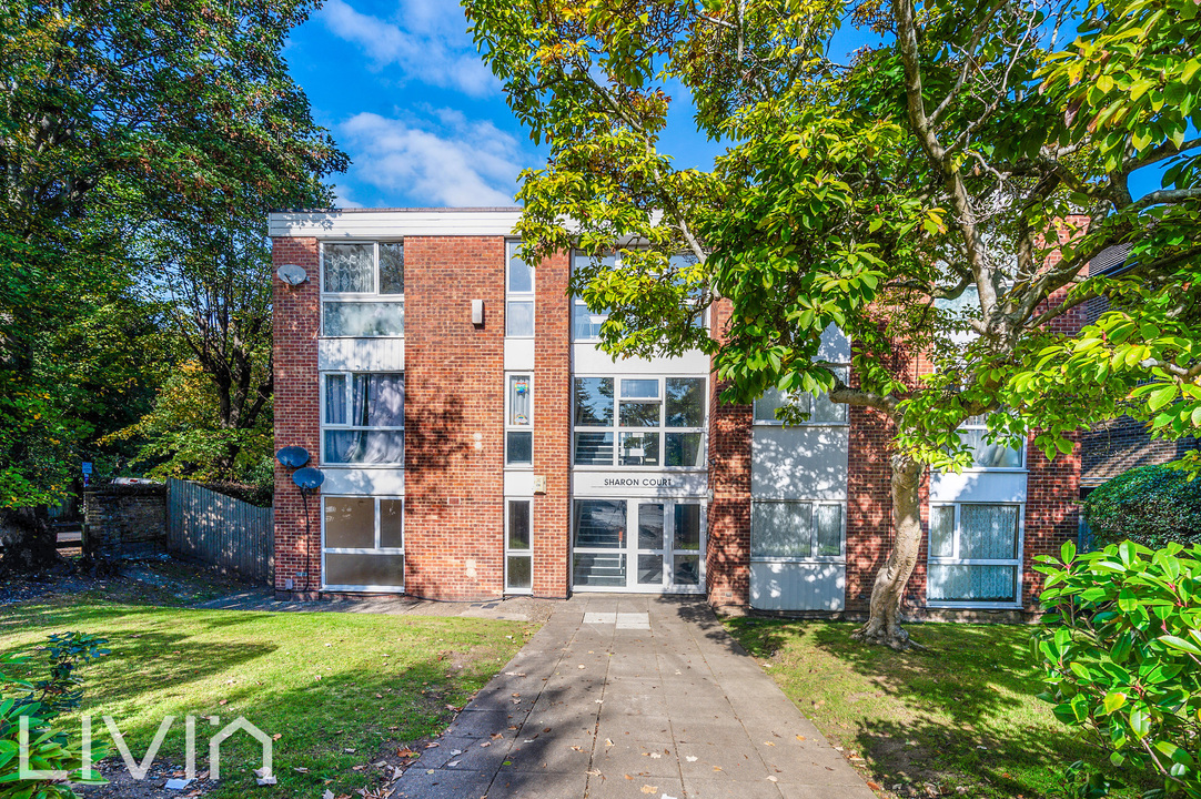 2 bed apartment for sale in Warham Road, South Croydon, CR2 