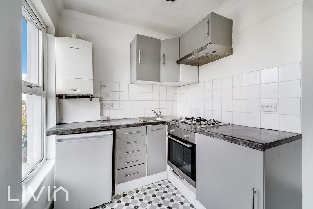 1 bed apartment to rent in Clyde Road, Croydon 7