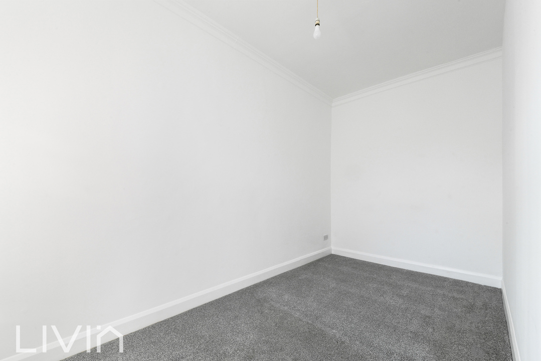 1 bed apartment to rent in Chatsworth Road, Croydon 5