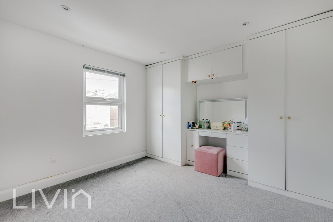 2 bed end of terrace house for sale in Queen Street, CROYDON  - Property Image 12