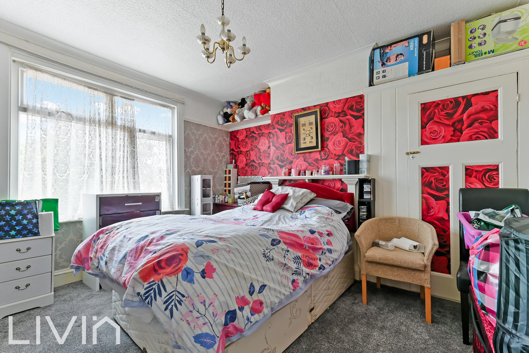 5 bed terraced house for sale in Ederline Avenue, London 1