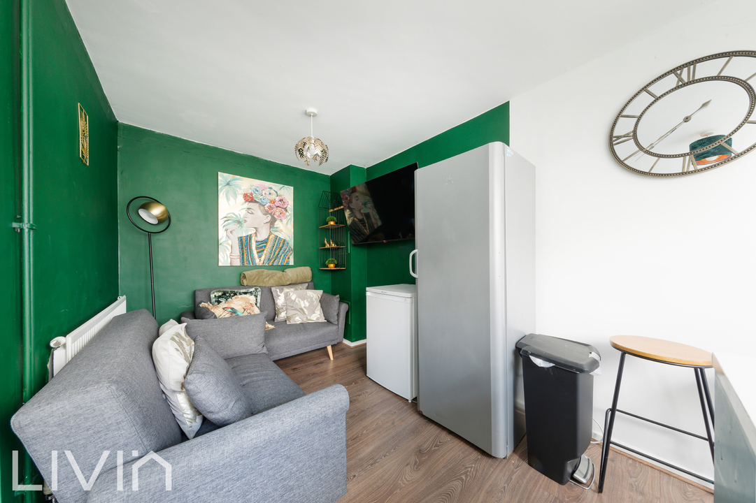 3 bed house for sale in Cromwell Road, Croydon  - Property Image 3