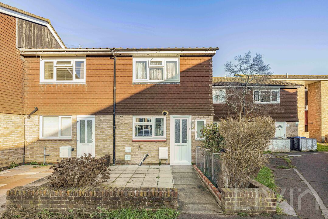 2 bed end of terrace house for sale in Rusthall Close, Croydon  - Property Image 2