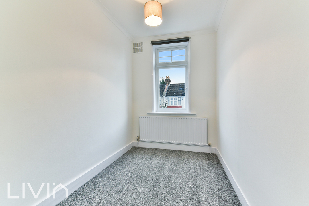 3 bed terraced house to rent in Braemar Avenue, Thornton Heath  - Property Image 6