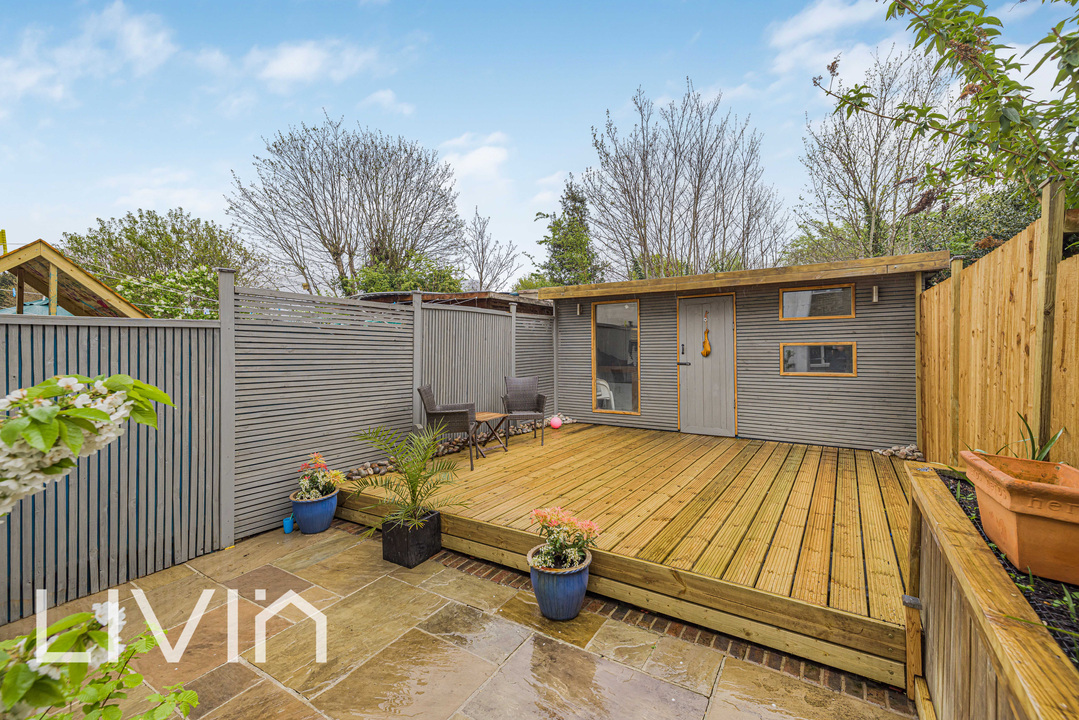 3 bed terraced house for sale in Woodside Road, London 18