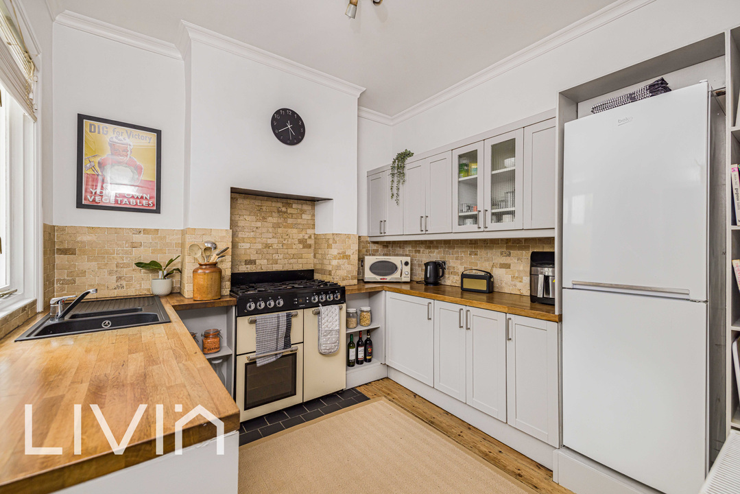 3 bed terraced house for sale in Woodside Road, London 3