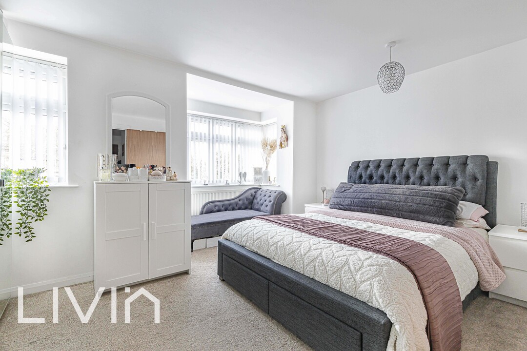 3 bed detached house for sale in Salcott Road, Sutton 13